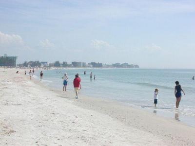 White sands ofClearwater Beach