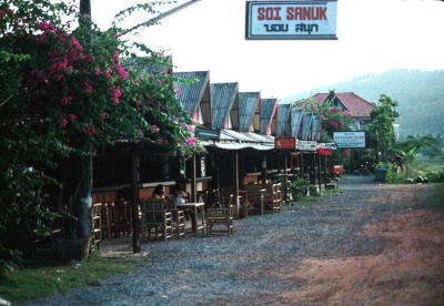 Thailand: Soi Sanuk in the morning