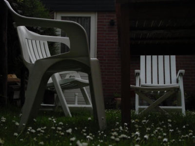 small-garden-with-chairs.jpg