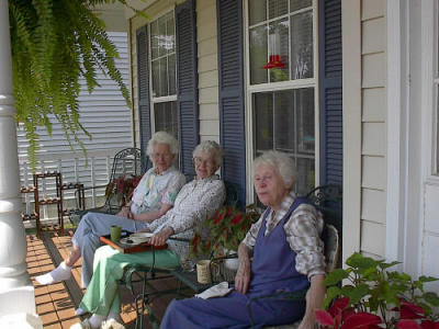 Three sisters in Richmond, 2001