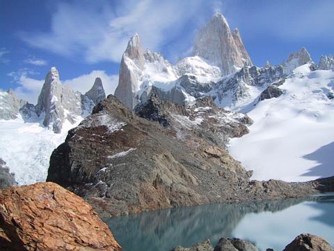 Fritz roy + cerro torre.jpg