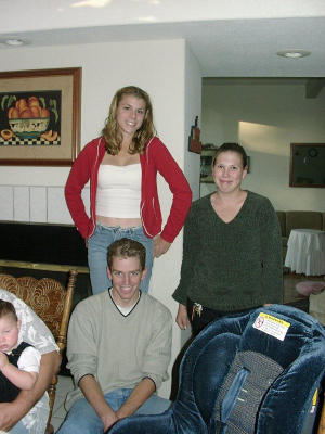 Thats RyanandKate and my mom Desiree.