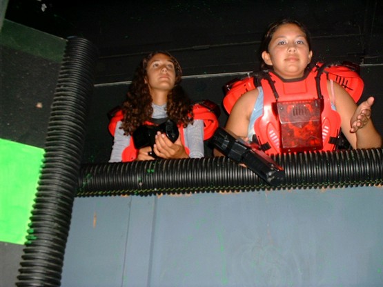 13-Vanessa and Ixchel looking for targets