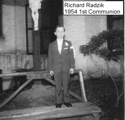 u/skelzie/medium/122405.RRadzikcommunion.jpg