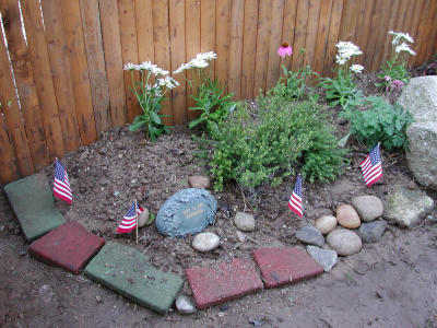 4 flags - 4 daisies for the 4 airplanes