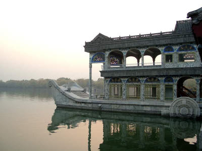 The Marble Boat in the Summer Palace頤和園石舫