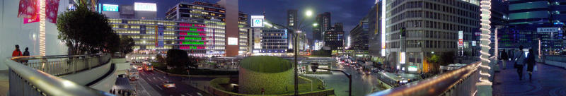 Christmas in Tokyo -- by bluedot.