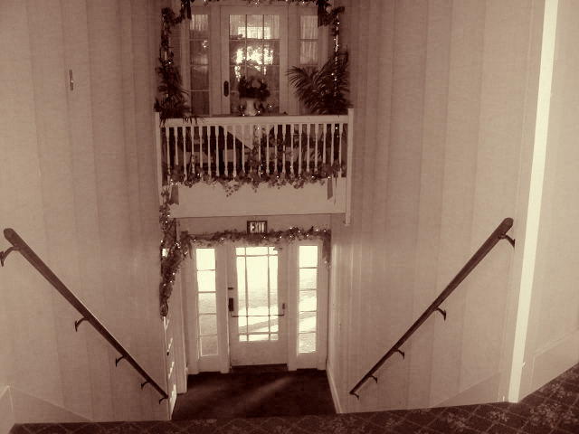 Hotel Conneaut Stairs