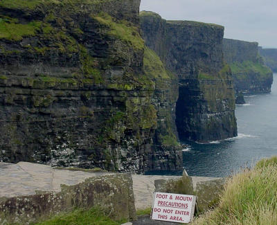 Ireland.cliffs.jpg