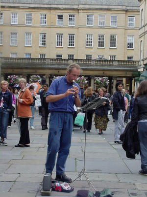 UK.Bath.streetperformer.jpg