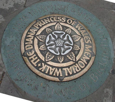 A 7 mile walk meandering through the parks of London was dedicated to Diana, Princess of Wales.  The outer rim on this plaque explains that from where you are standing you can see a panoramic views of Buckingham Palace and Whitehall.