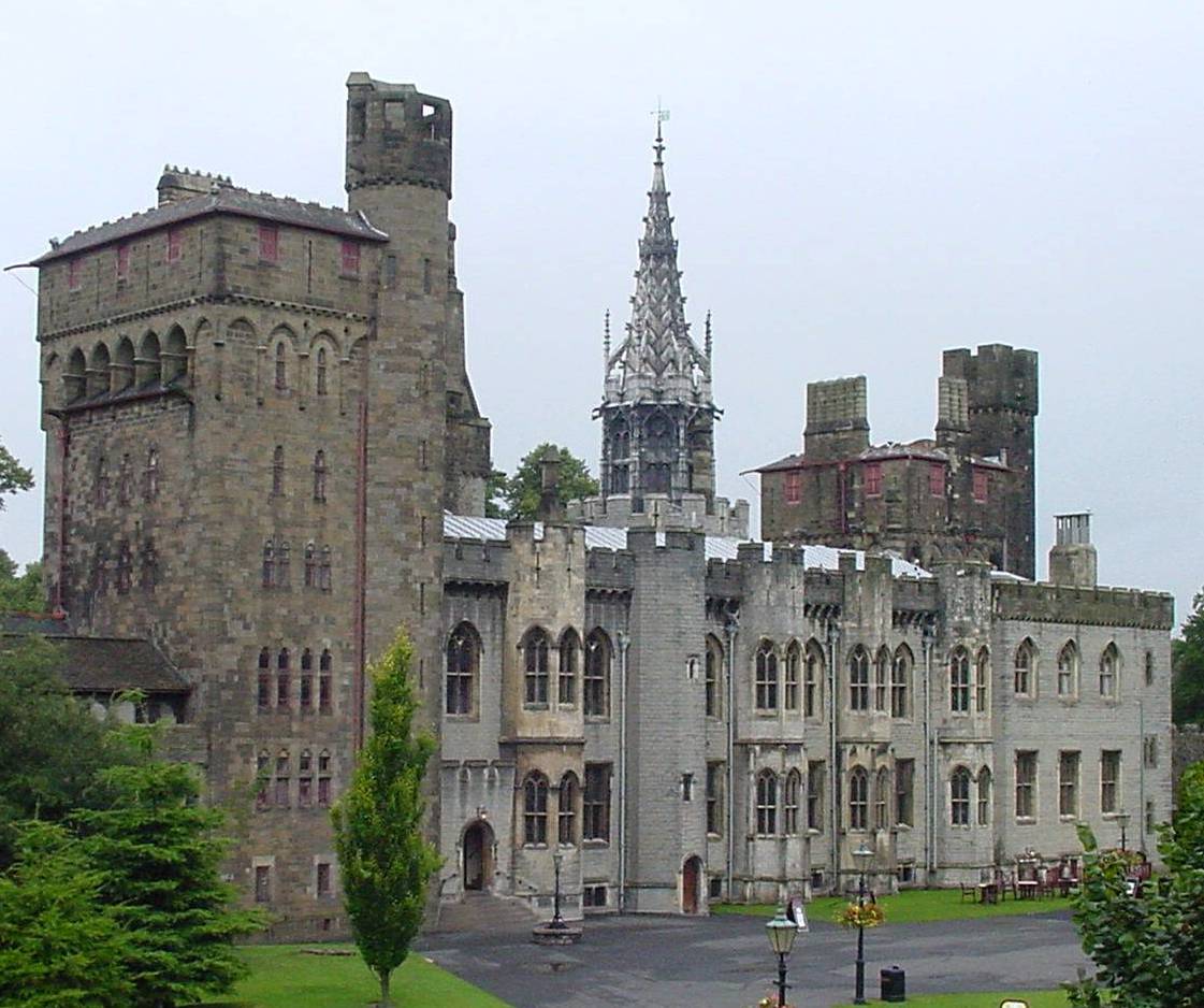 Wales.Cardiff.castle10.jpg