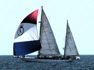 Oriole navel sailboat.jpg