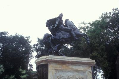 Statue of Bolivar