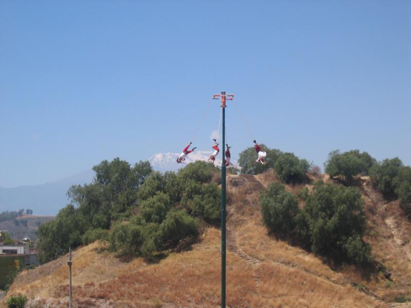 Voladores y Volcanoes!