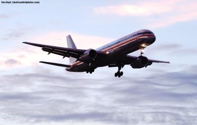 American Airlines B757-223 aviation stock photo