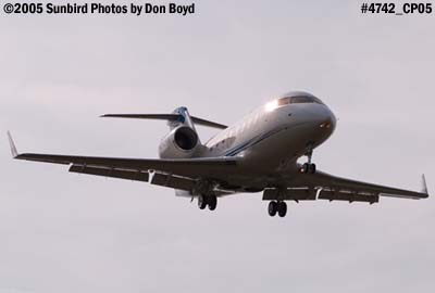 Roro 212 LLC's Canadair Challenger CL-600-2B16 N212RR aviation stock photo #4742