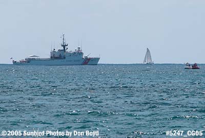 5247 - USCG Cutter (WMEC 913) at the 2005 Air & Sea practice Show military stock photo #5247