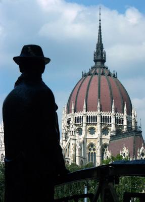 Parliament and statue of Imre Nagy