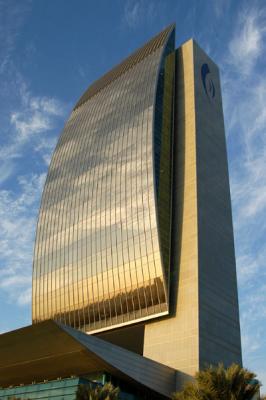 u10/bmcmorrow/medium/37821481.dubaidec433.jpg
