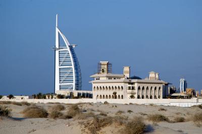 u10/bmcmorrow/medium/37823749.dubaidec679.jpg