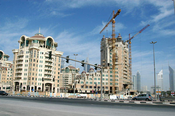 Al Marooj Complex, between the Burj Dubai and Dubai International Financial Center