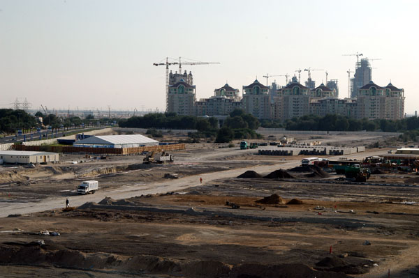 Dubai International Financial Center looking towards the new Al Mooraj Complex