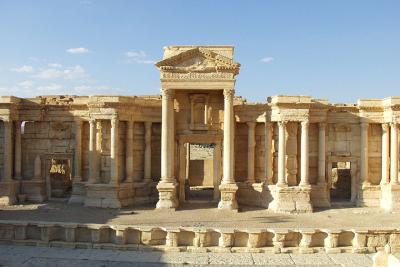 024 - Palmyra, theater stage