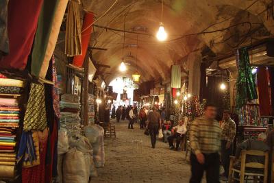 046 - Aleppo, inside the souq