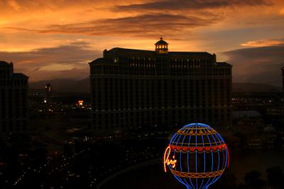 Sleepy Vegas Sky