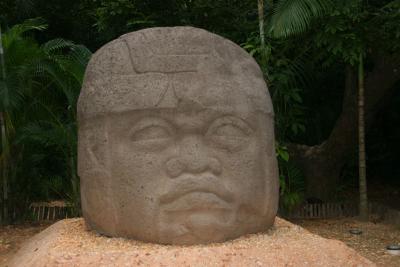 Uxmal-head.jpg