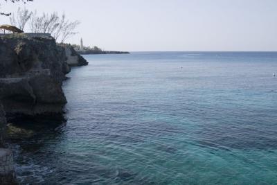 Peace & Quiet on the Cliffs of Negril