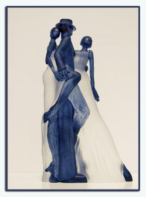 Leah Wingfield's Tango (glass sculpure)