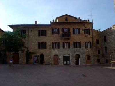 u10/cpeppel/medium/16878320.DuePiccioni.jpg