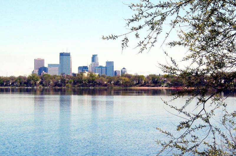 Minneapolis from Lake Calhoun