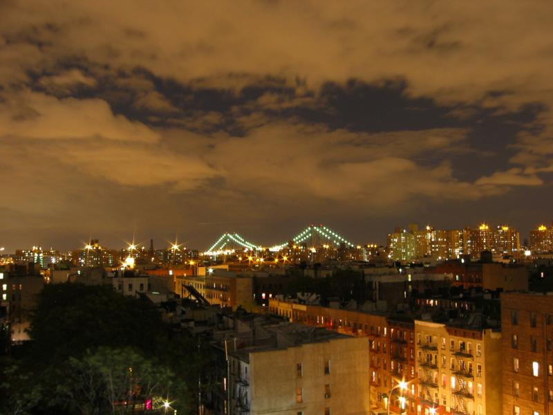 NYC - Williamsburg Bridge at Night