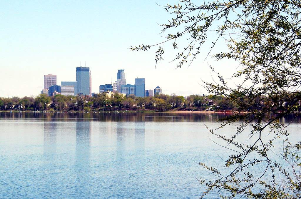 Minneapolis from Lake Calhoun