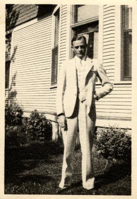 Ely Adams at 1004 Baldwin Street house, 1931 (343)