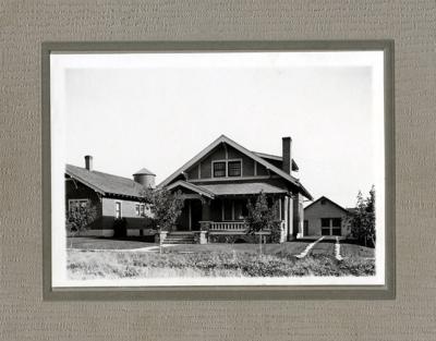 Doc Pemberton and Ethel's house in Harrington,1917 (582)