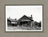 Doc Pemberton and Ethels house in Harrington,1917 (582)