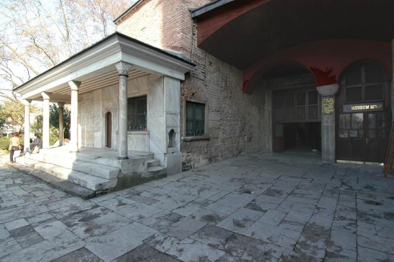 Istanbul Aya Sofya view to entrance