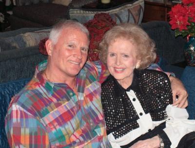 u10/dsg2/medium/37870278.Momanddave2.jpg