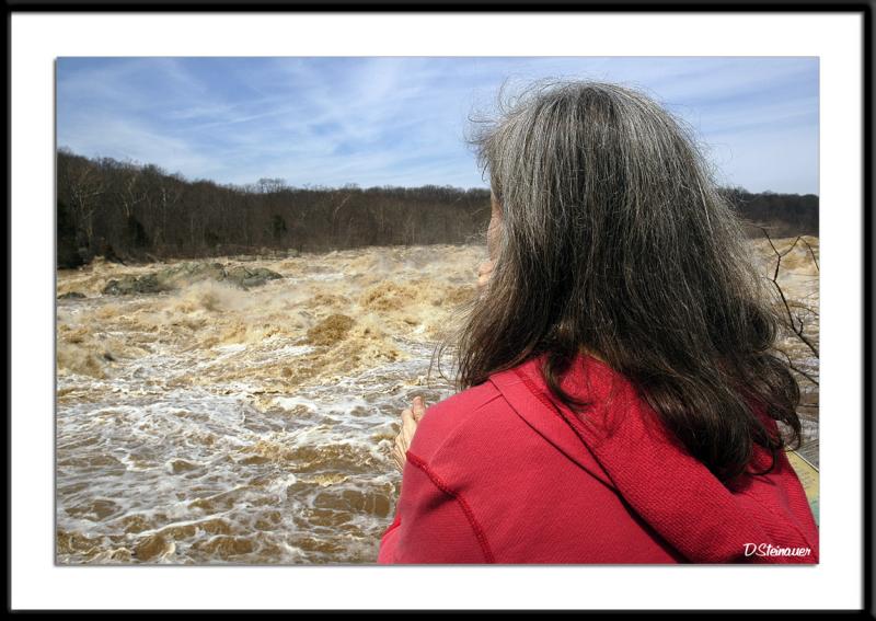 River Watch<br><font size=3>ds20050330_0051awF Watching.jpg</font>