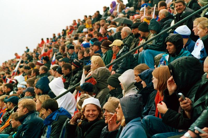 Faroese crowd
