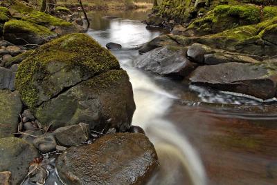 Garwnant Fawr entering Llwyn-Onn