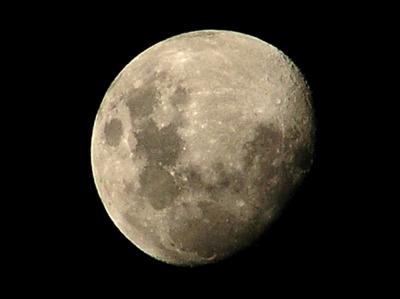 Moon agn 2.jpg