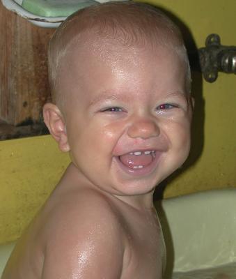 Max 1 year, 5 Islands Bathtime