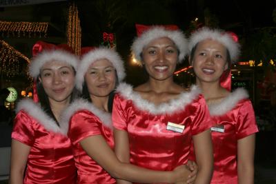 December 21 - Phuket Santas