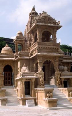 tIN5007_Tempel_Hindu.jpg