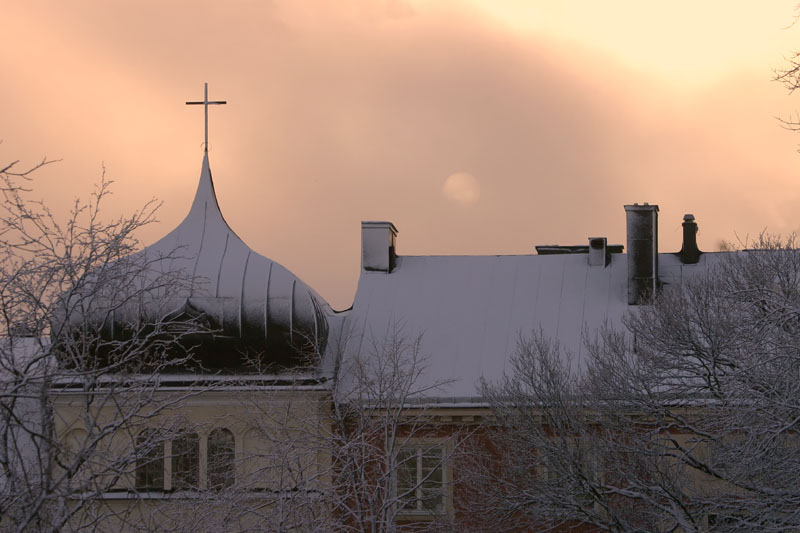 Dec 26: Bleak winter sun